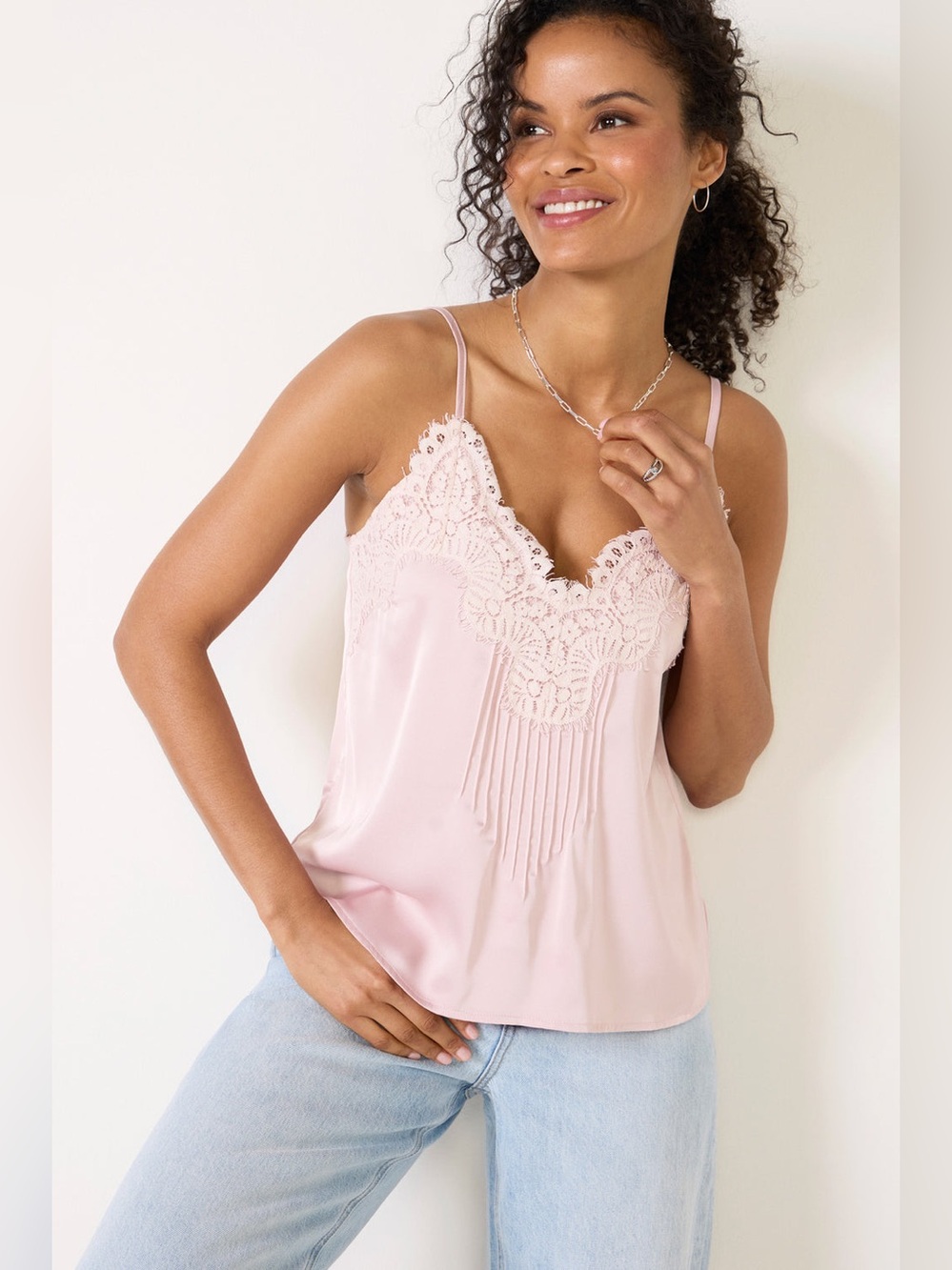 NWOT EVEREVE Juliette Lace Pintuck Cami